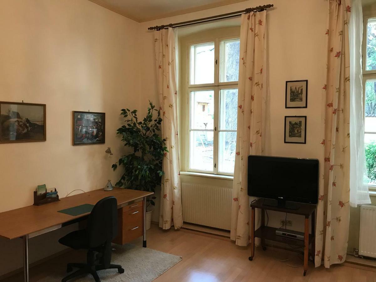 70M² Grosses Apartment Mit Gartenzugang Vienna Esterno foto